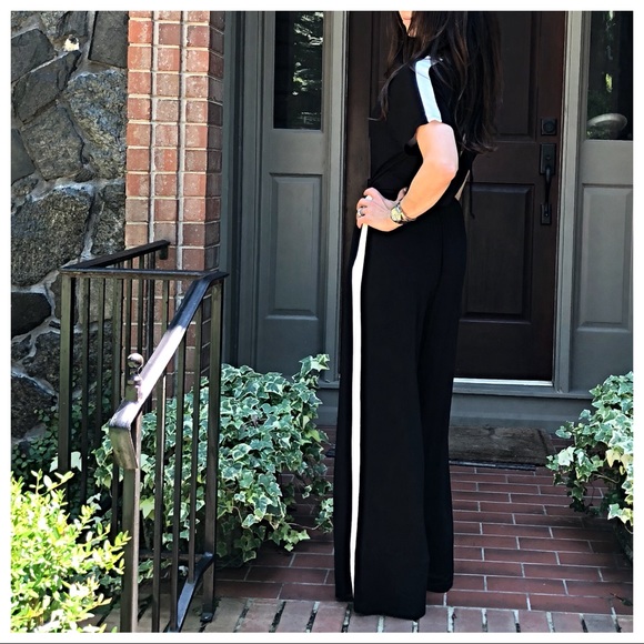 ✨LAST ONE✨Black white stripe wide leg jumpsuit - Picture 8 of 8